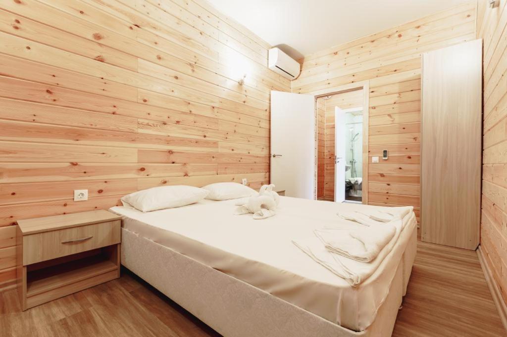 Guest House Amshin Tsandrypsj Eksteriør bilde