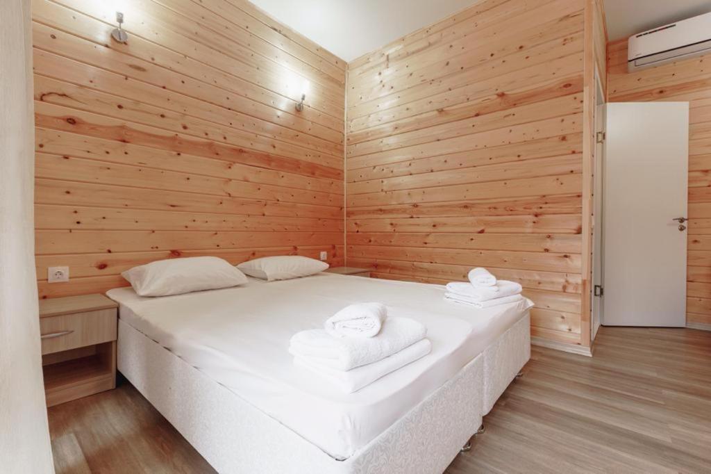 Guest House Amshin Tsandrypsj Eksteriør bilde