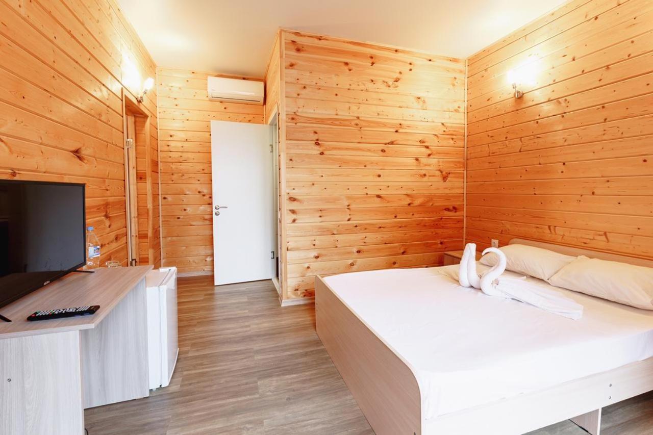 Guest House Amshin Tsandrypsj Eksteriør bilde